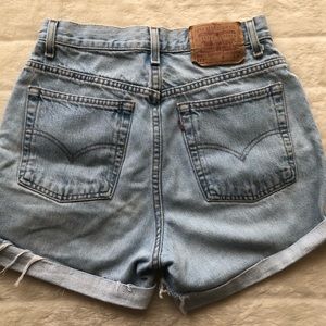 Vintage 512 Levi’s denim shorts